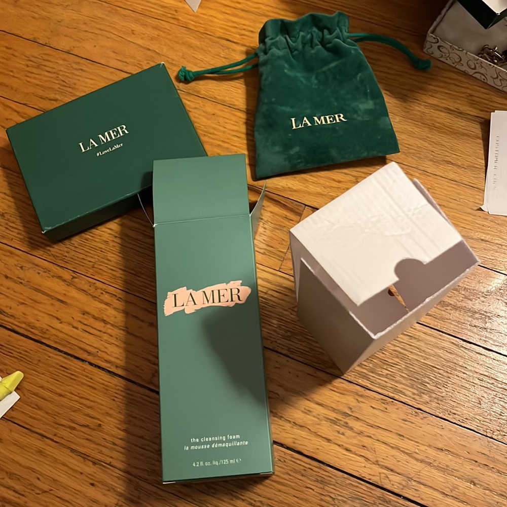 La Mer Velvet Pouch, Small Empty Gift Box, Empty Face Product Box ALL NEW - Picture 10 of 12